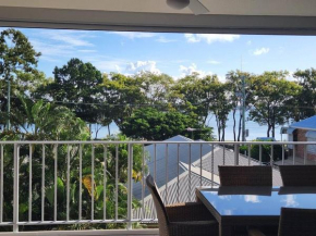 Stunning 2 Bedroom Ocean view apartment!